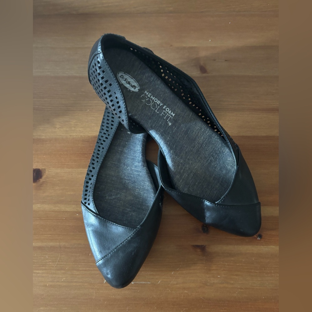 Dr. Scholl's Black Pointed Toe Perforated Flats
